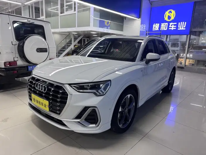 AUDI Q3 2023 Model 35 TFSI Fashion Dynamic Model – фото 1