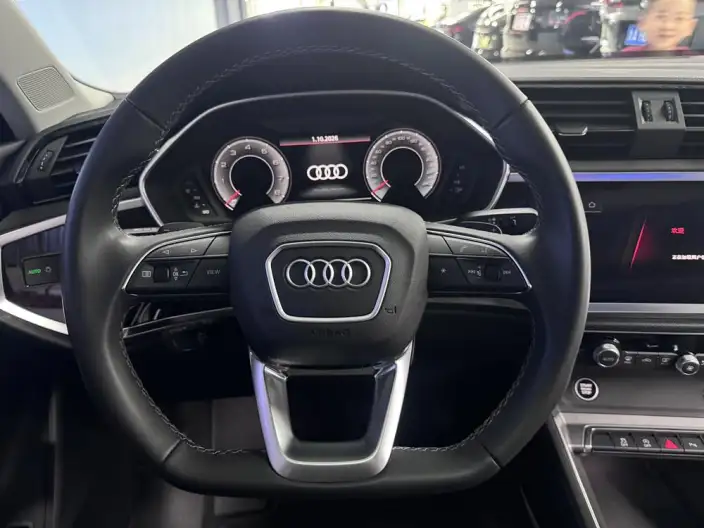 AUDI Q3 2023 Model 35 TFSI Fashion Dynamic Model – фото 9