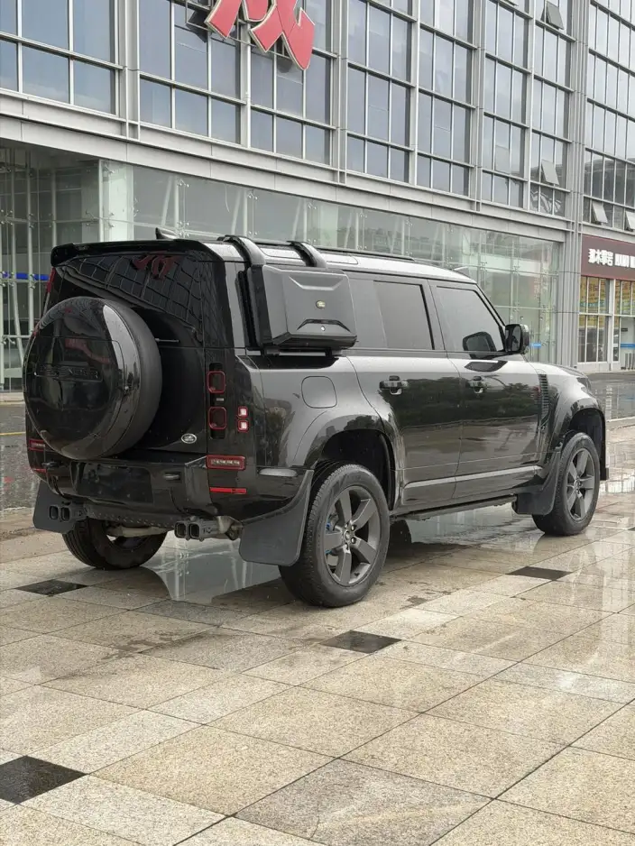 Land Rover Defender 2024 Model 110 3.0T P400 X-Dynamic HSE – фото 7