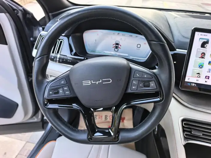 BYD Song PLUS DM 2024 Model DM-i Honor Edition 71KM Luxury Model – фото 10