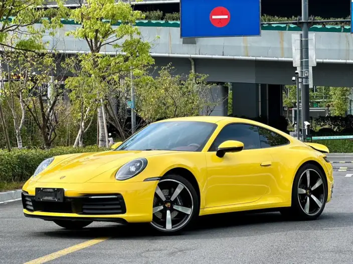 PORSCHE 911 2023 Model Carrera 3.0T – фото 1
