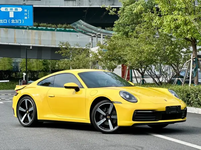 PORSCHE 911 2023 Model Carrera 3.0T – фото 3