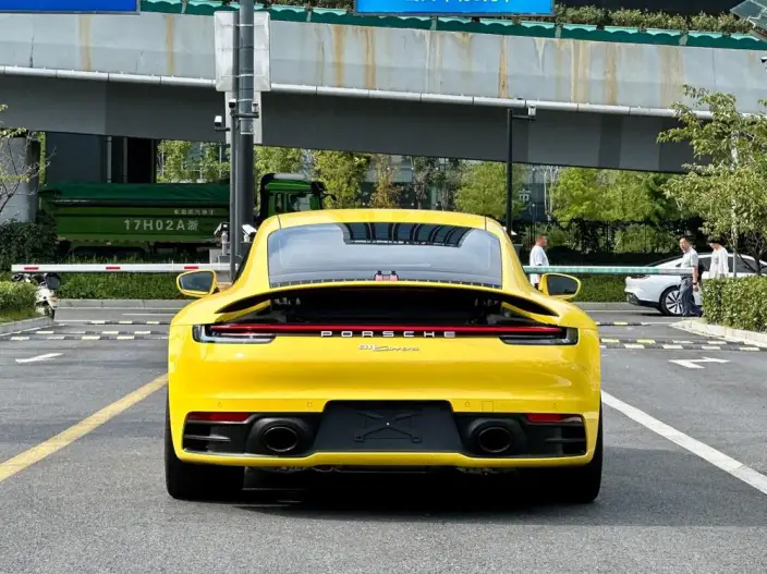 PORSCHE 911 2023 Model Carrera 3.0T – фото 5