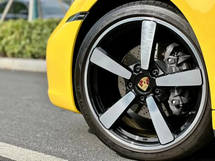 PORSCHE 911 2023 Model Carrera 3.0T – фото 8