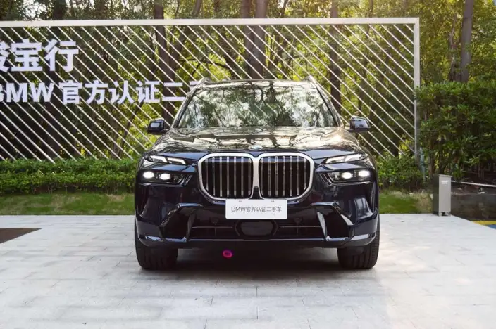 BMW X7 2024 Model xDrive40i Exclusive Model M Sports Set 6 seat – фото 2