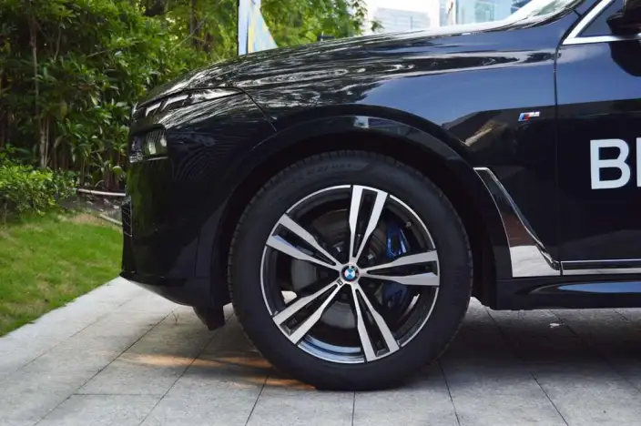 BMW X7 2024 Model xDrive40i Exclusive Model M Sports Set 6 seat – фото 8