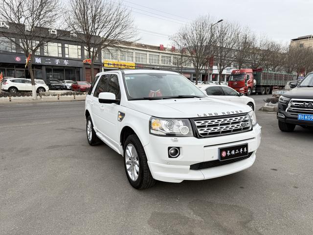 Land Rover Freelander 2 2013 модификация 2.0T Si4 HSE Gasoline Edition – фото 2