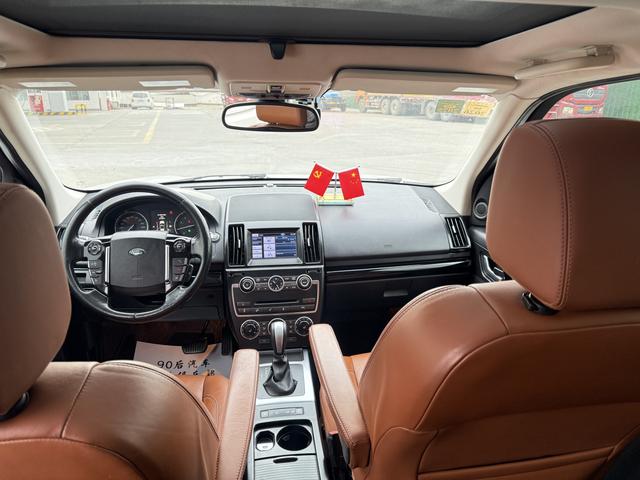 Land Rover Freelander 2 2013 модификация 2.0T Si4 HSE Gasoline Edition – фото 6
