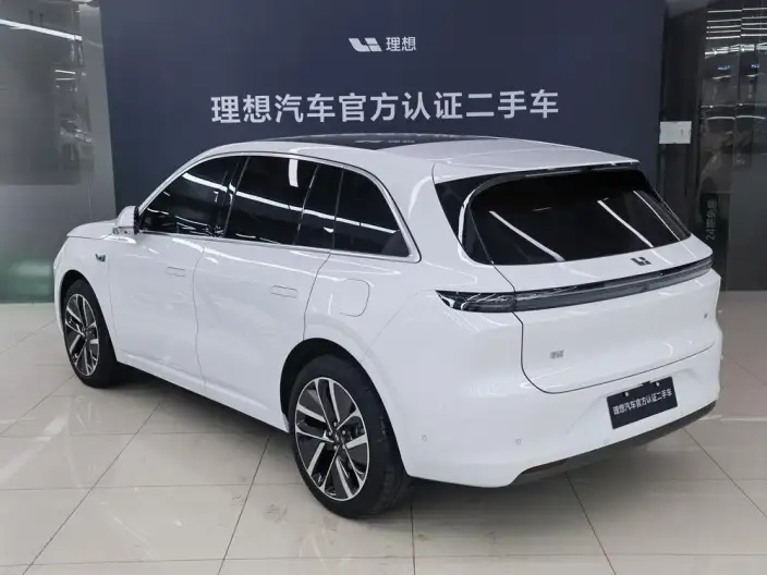 Li Auto L6 2024 Model Pro Edition – фото 3