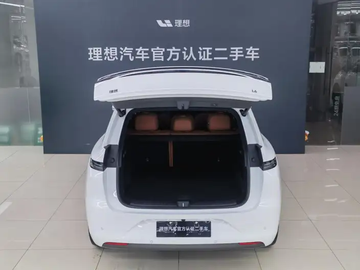 Li Auto L6 2024 Model Pro Edition – фото 6