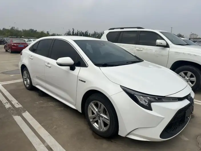 Toyota Levin 2021 Model Hybrid 1.8H E-CVT Sports Edition – фото 3