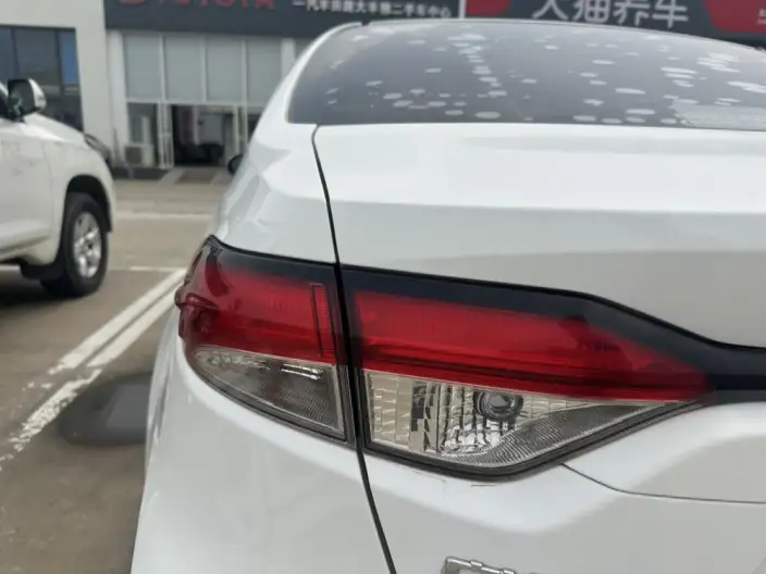 Toyota Levin 2021 Model Hybrid 1.8H E-CVT Sports Edition – фото 9