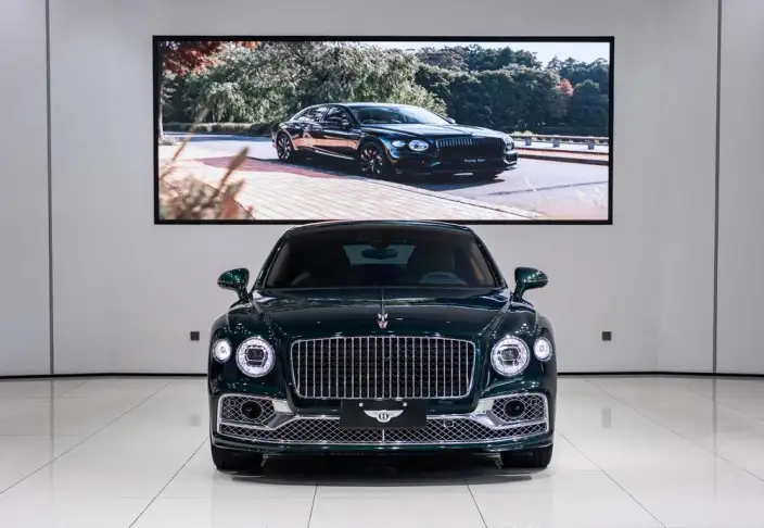 Continental Flying Spur 2023 Model 4.0T V8 Yadu Edition – фото 2