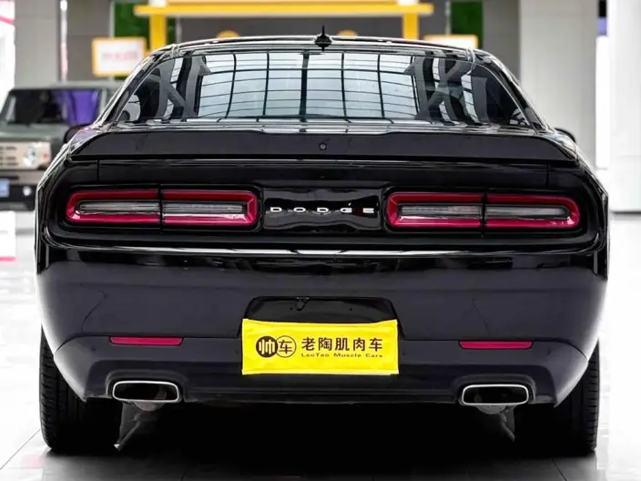 Challenger 2022 Model 3.6L Automatic Rear Drive 5 seat Parallel Imported – фото 7