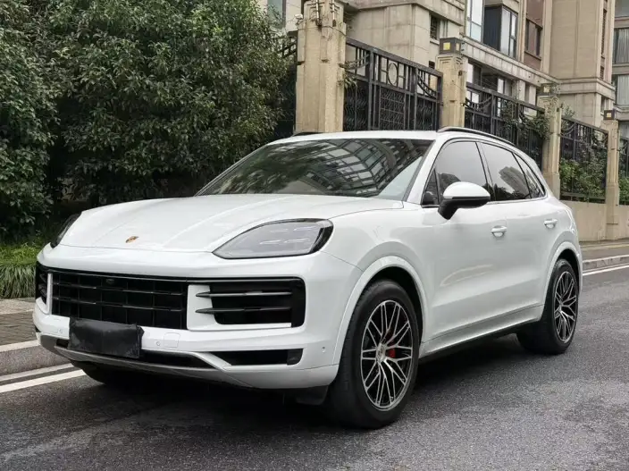 Cayenne 2026 Model Cayenne 3.0T Dream Edition – фото 1