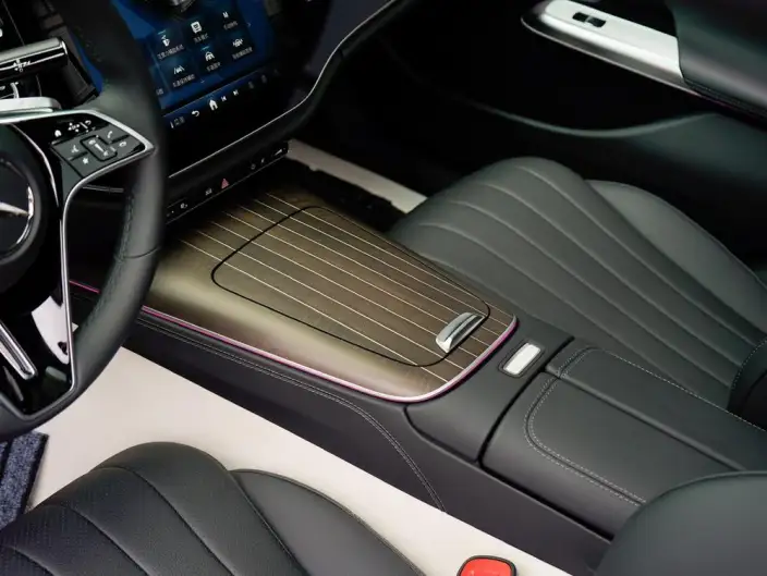 Mercedes-Benz E-Class 2025 Model E 300 L Luxury Model sedan – фото 9
