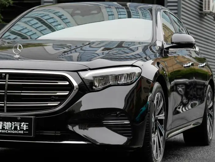 Mercedes-Benz E-Class 2025 Model E 300 L Luxury Model sedan – фото 6