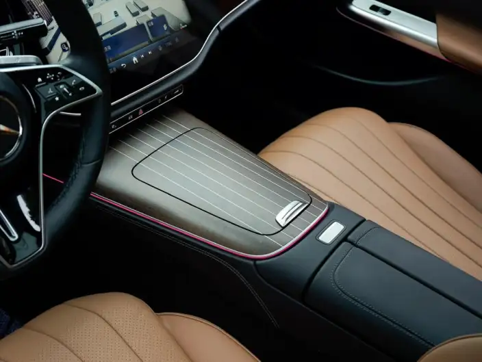 Mercedes-Benz E-Class 2025 Model E 300 L Luxury Model sedan – фото 9