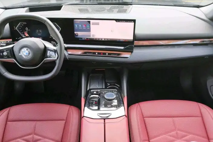 BMW 5 Series 2026 Model 530Li Leading Model Luxury Set – фото 8
