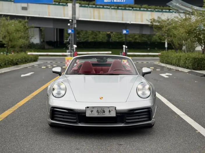 PORSCHE 911 2020 Model Carrera Cabriolet 3.0T – фото 2