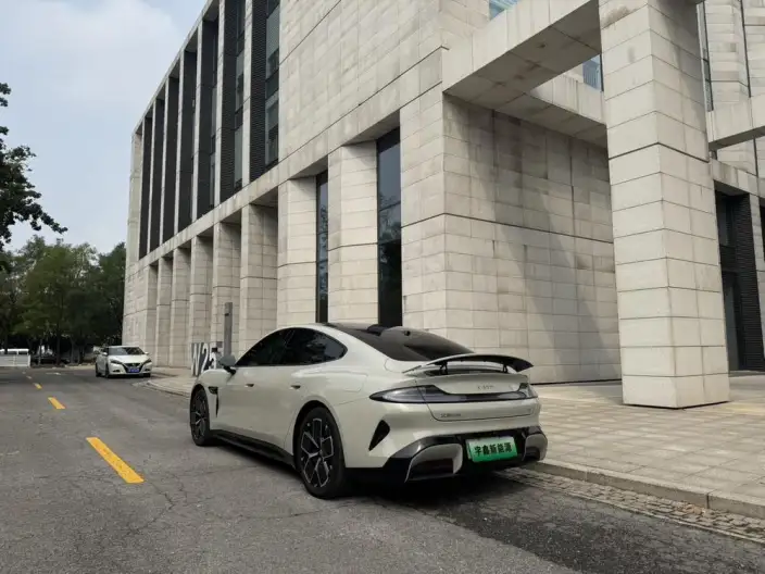 Xiaomi SU7 2024 Model Rear Drive Ultra-long Endurance Pro Edition – фото 4