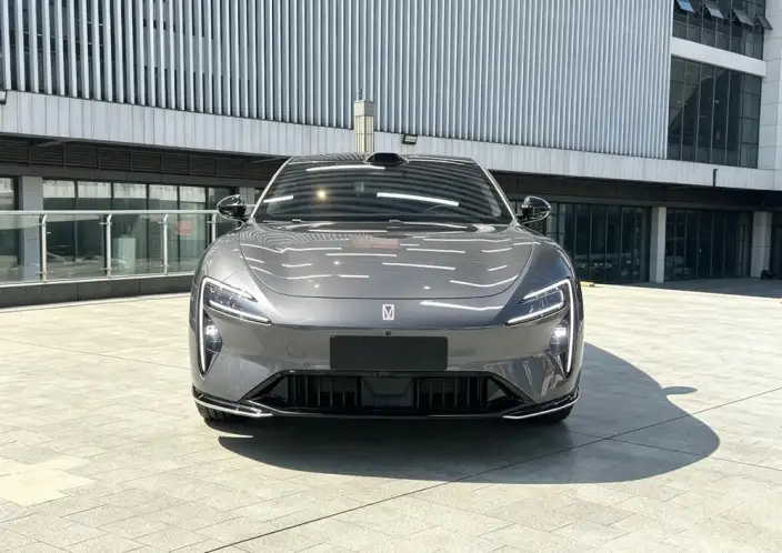 Avita 06 2025 Model Ultra 4WD EV Edition – фото 2