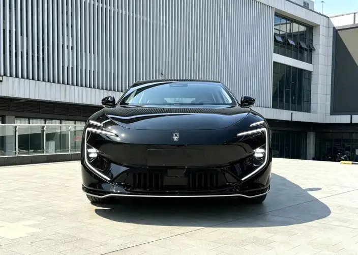 Avita 12 2026 Model Ultra 4WD EV Edition – фото 2