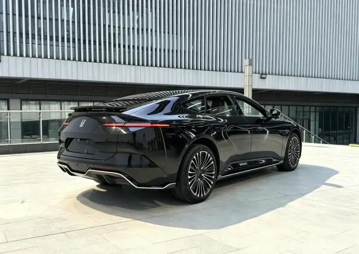 Avita 12 2026 Model Ultra 4WD EV Edition – фото 6