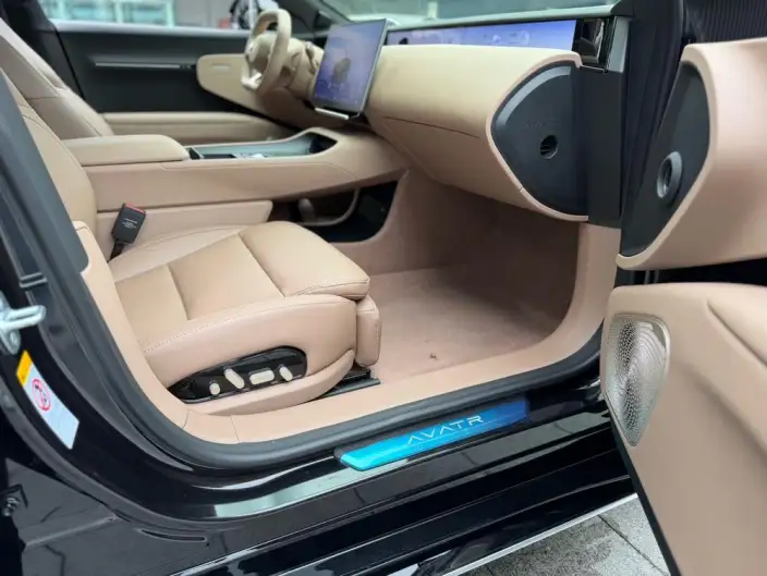 Avita 12 2026 Model Ultra 4WD EV Edition – фото 9