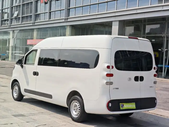 Maxus Dana V1 2025 Model V1+ Long axis High top Gran Edition 62kWh – фото 4