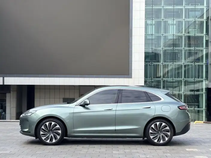 Aito M5 2022 Model Extended Range 4WD Flagship Edition – фото 8