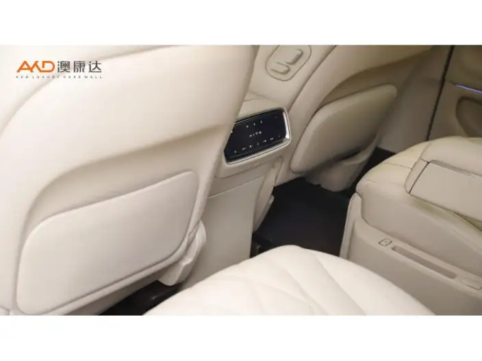 Aito M9 2024 Model Extended Range Ultra VI seat Edition – фото 5