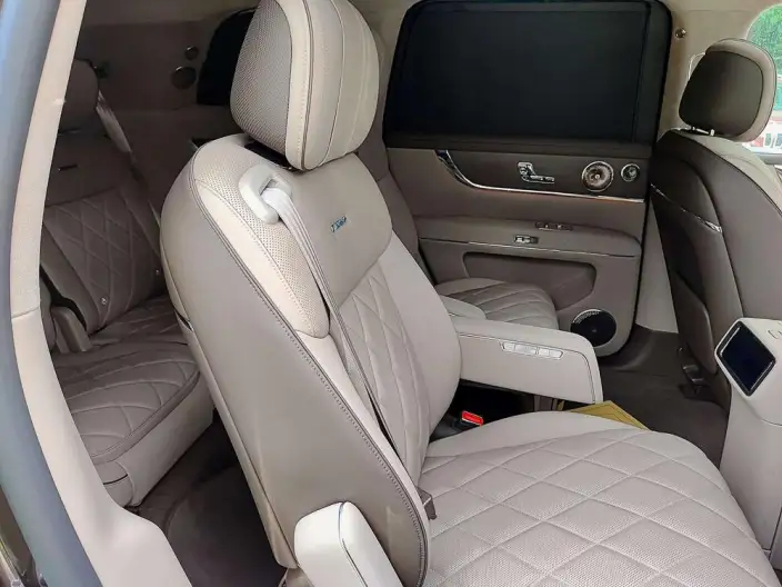 Aito M9 2026 Model EV Ultra VI seat Edition – фото 9