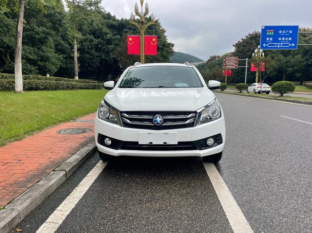 Qichen T70 2016 модификация 1.6L Manual Ruixing Edition
