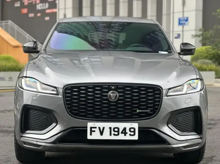 Jaguar F-PACE 2021 Model 250PS R-Dynamic SE – фото 2