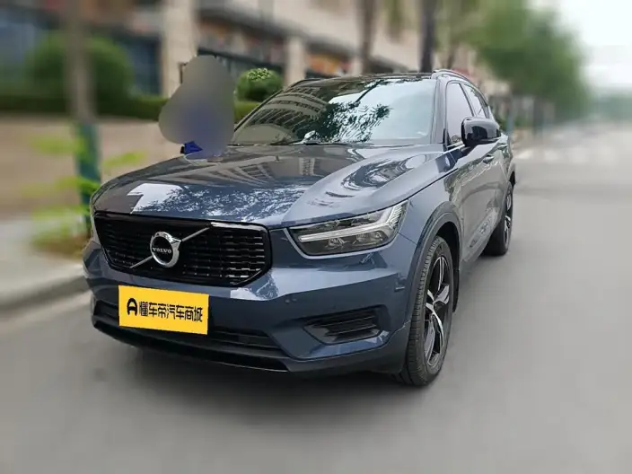 Volvo XC40 2022 Model T4 4WD Smart Range Sports Edition – фото 1