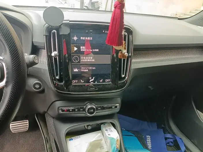 Volvo XC40 2022 Model T4 4WD Smart Range Sports Edition – фото 8