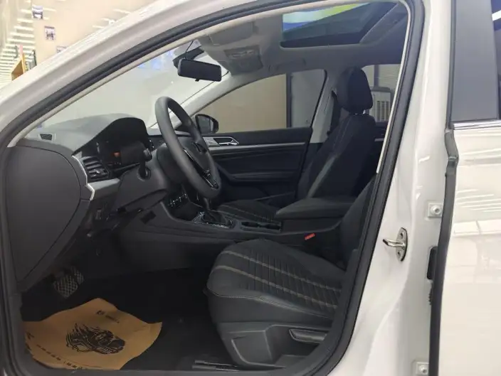 Volkswagen Lavida 2021 Model 280TSI DSG Comfort Edition – фото 9