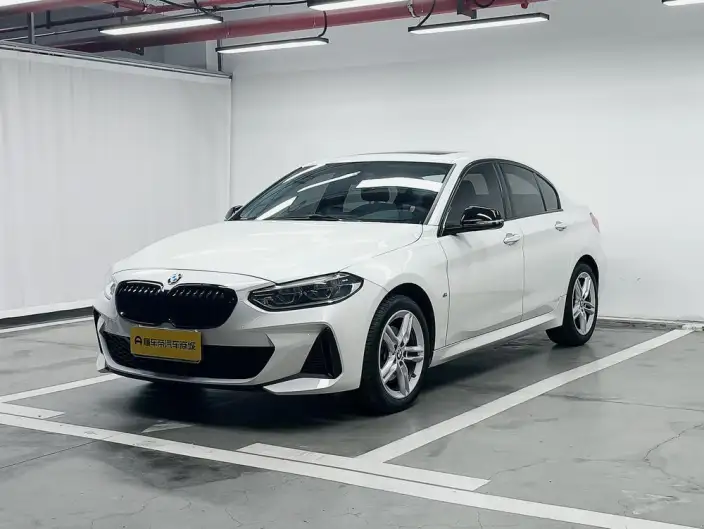 BMW 1 Series 2021 Model 120i M Sports Night Edition – фото 1