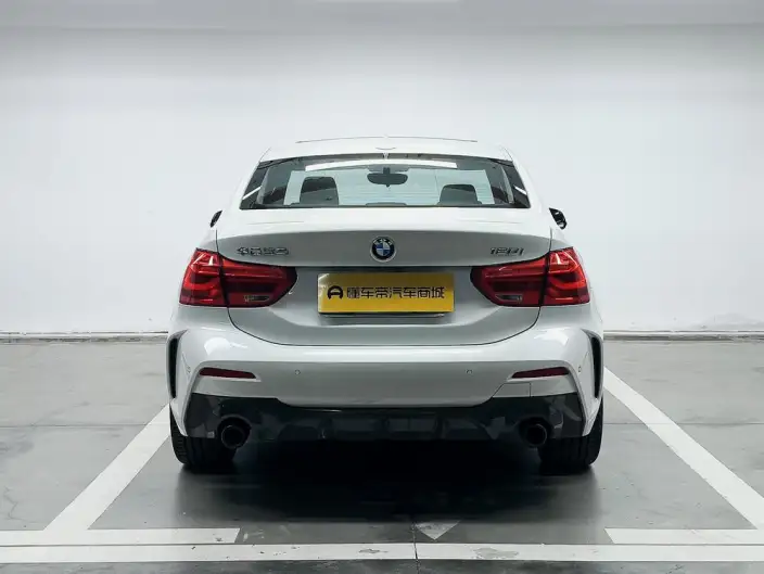 BMW 1 Series 2021 Model 120i M Sports Night Edition – фото 6