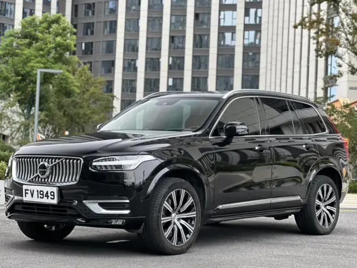 Volvo XC90 2021 Model B6 Smart Elegance Deluxe Edition 7 seat