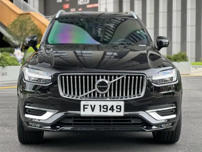 Volvo XC90 2021 Model B6 Smart Elegance Deluxe Edition 7 seat