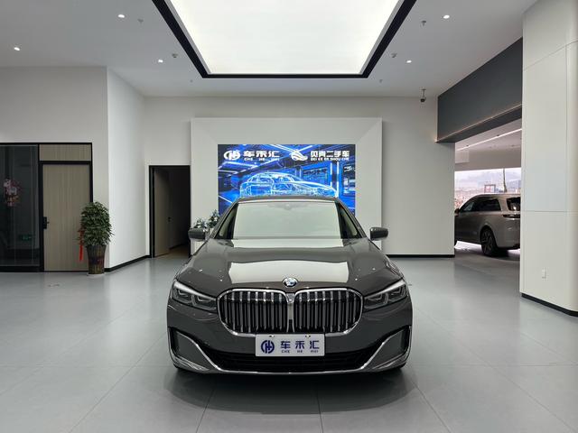 BMW 7 Series Модель 2019 года 740Li Leading Luxury Set – фото 2