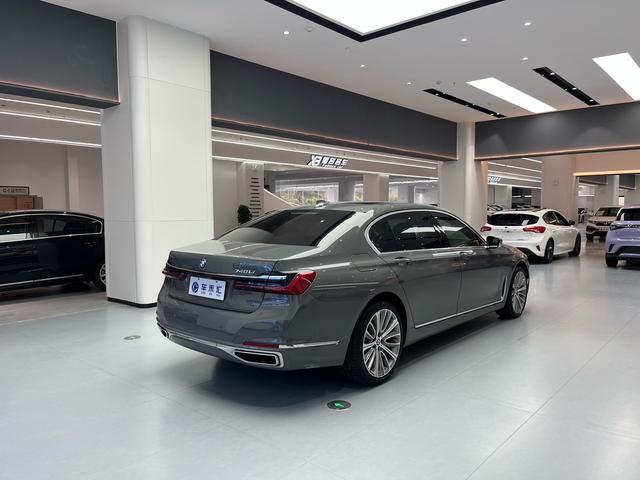 BMW 7 Series Модель 2019 года 740Li Leading Luxury Set – фото 7