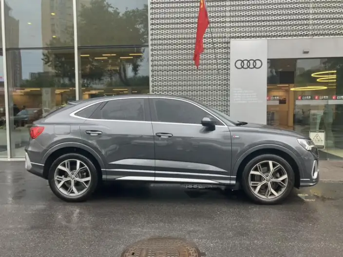 AUDI Q3 Sportback 2020 Model 40 TFSI Fashion Model – фото 5