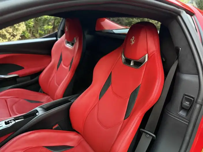 Ferrari 296 2021 Model 3.0T V6 GTB – фото 8