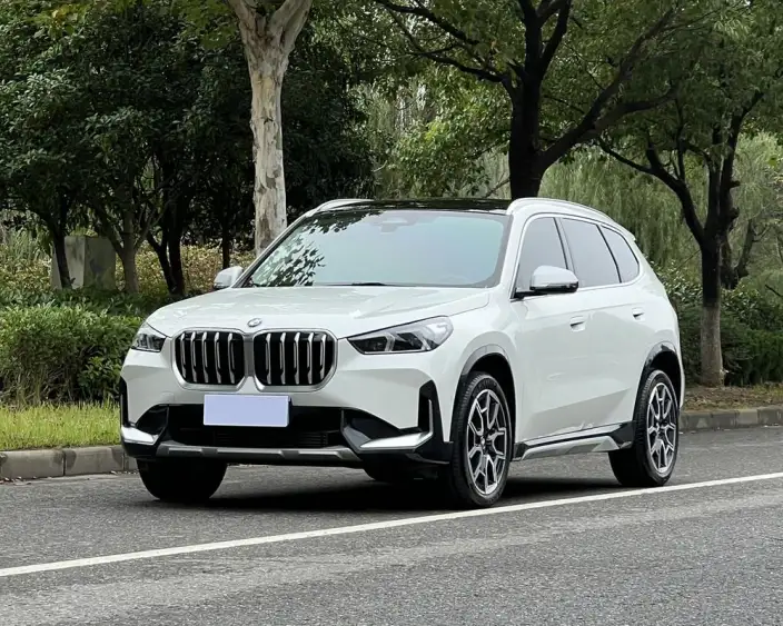 BMW X1 2023 Model sDrive25Li X Design Set – фото 1