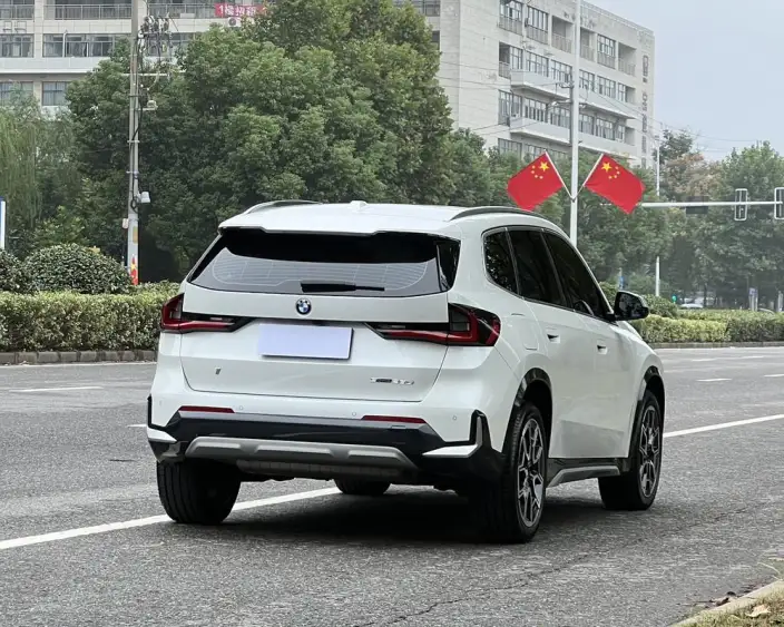BMW X1 2023 Model sDrive25Li X Design Set – фото 5