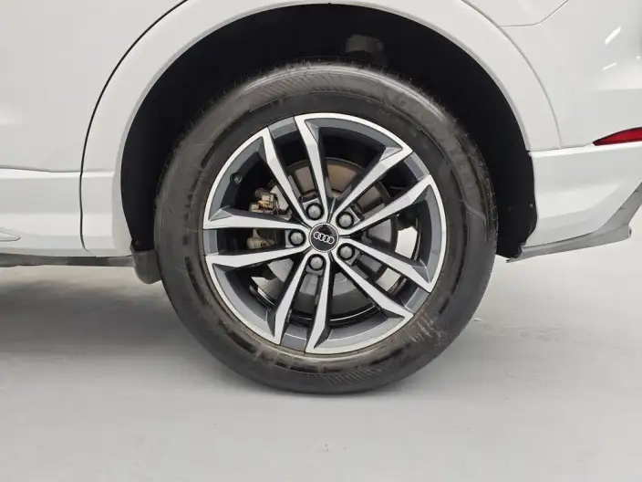 AUDI Q3 2021 Model 35 TFSI Enterprising Dynamic Model – фото 9