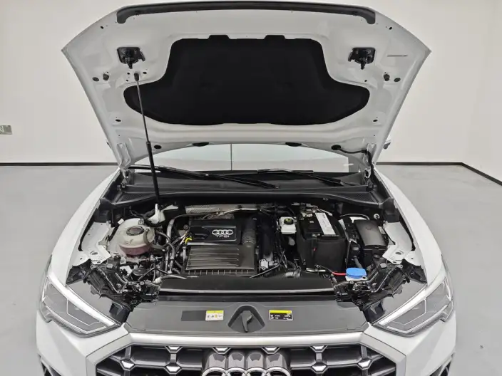 AUDI Q3 2021 Model 35 TFSI Enterprising Dynamic Model – фото 10